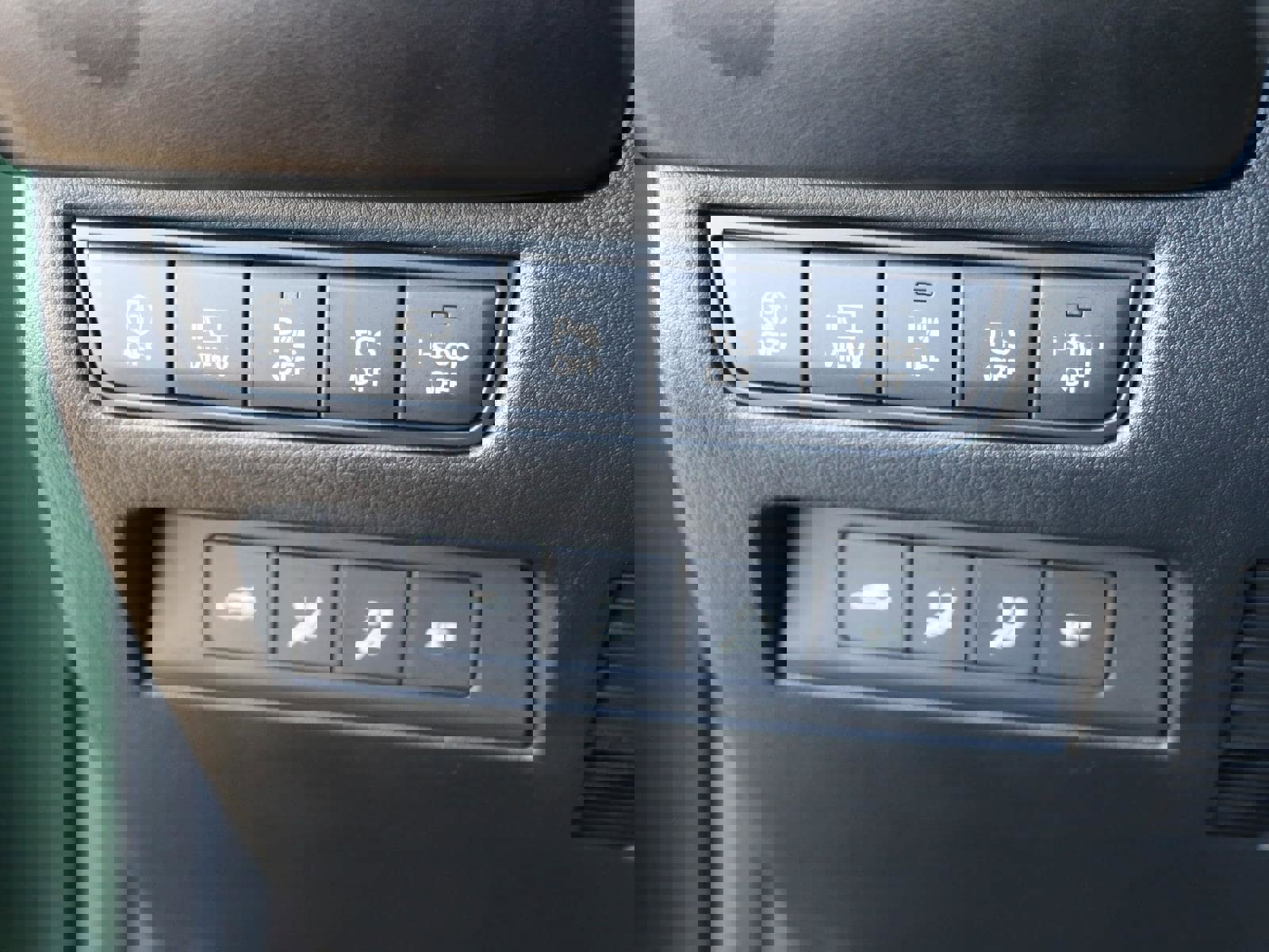 Certified 2025 MAZDA CX-50 2.5 Turbo w/ Weather Package image 16