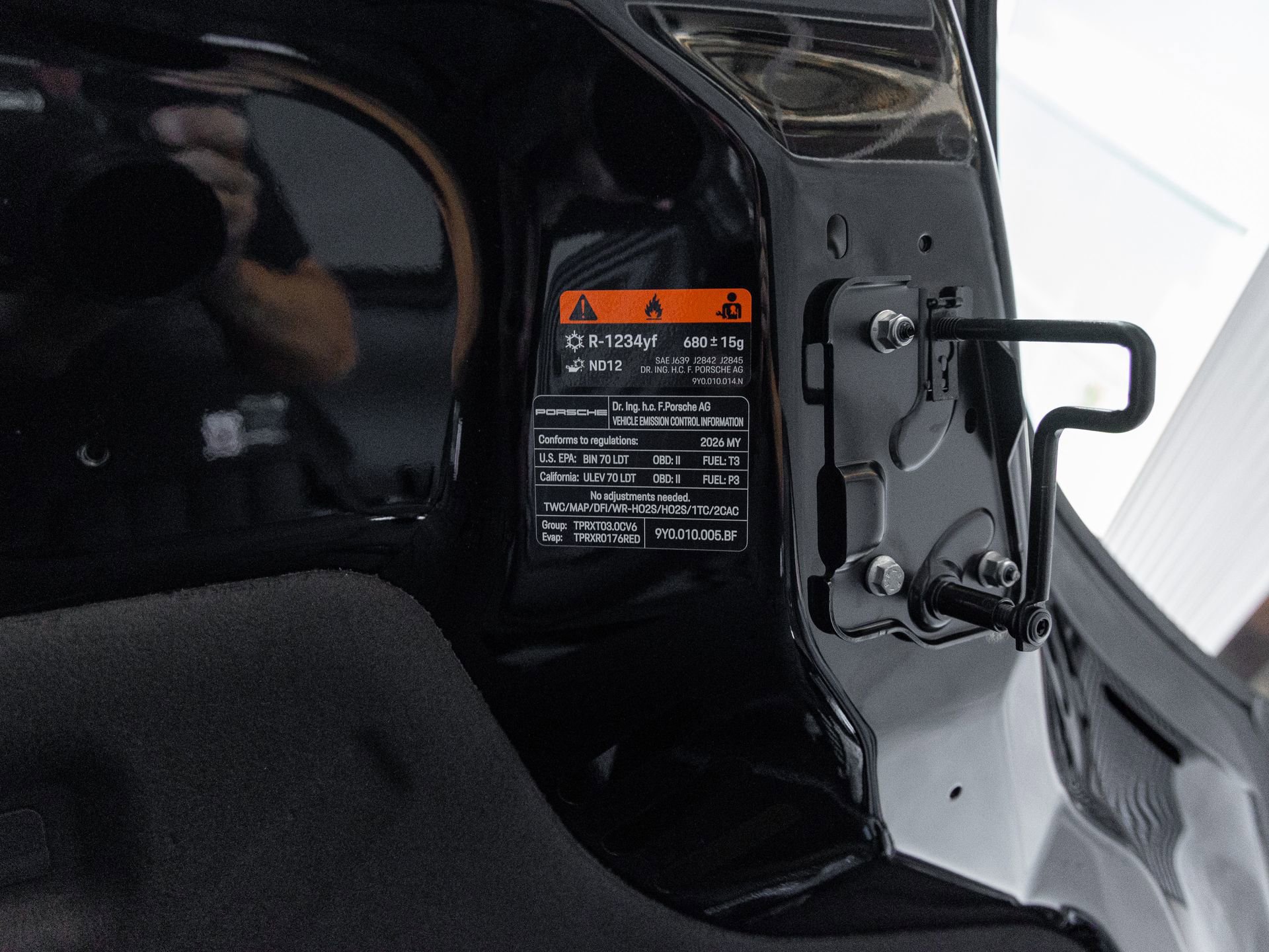 New 2026 Porsche Cayenne Coupe image 41