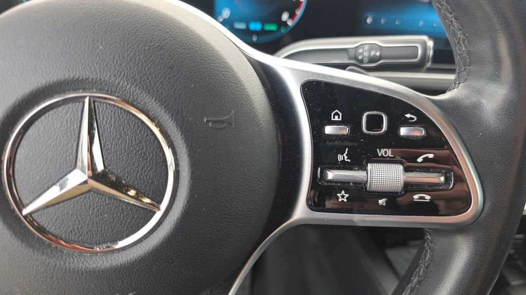 Used 2021 Mercedes-Benz GLE 450 4MATIC image 15