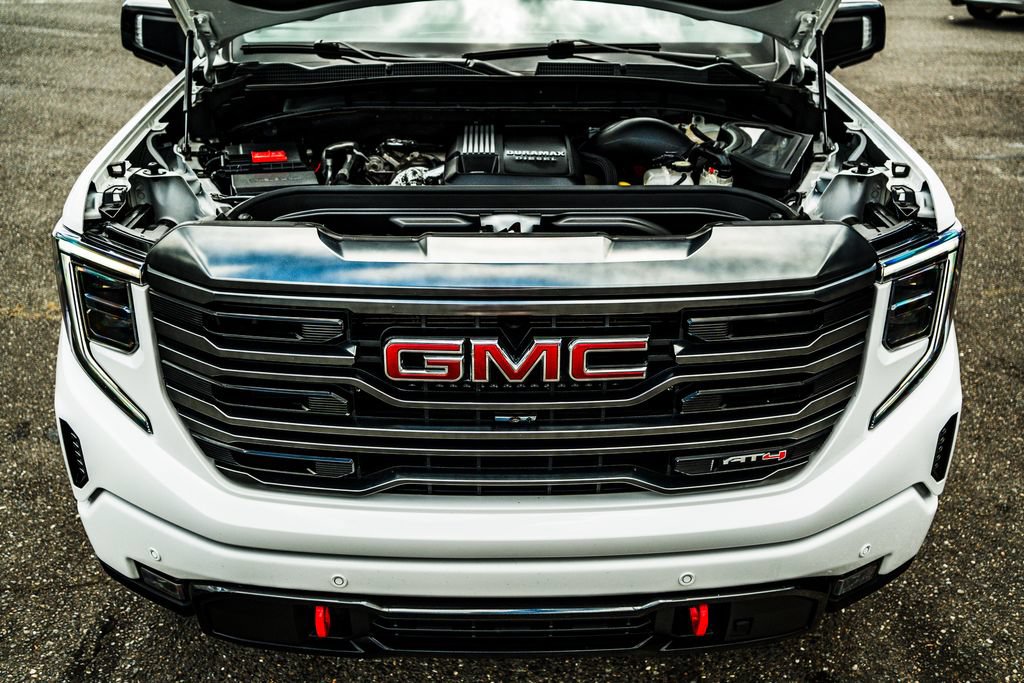 Used 2022 GMC Sierra 1500 AT4 w/ AT4 Premium Package AWD/4WD image 47