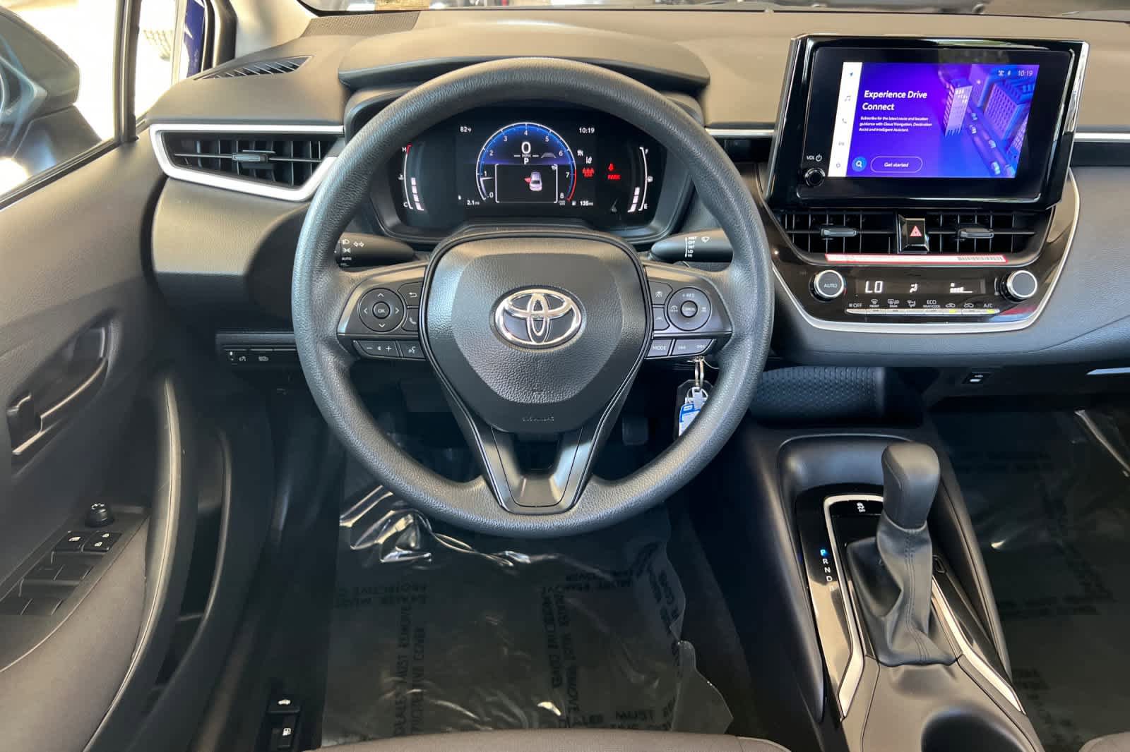 Used 2026 Toyota Corolla LE FWD image 14