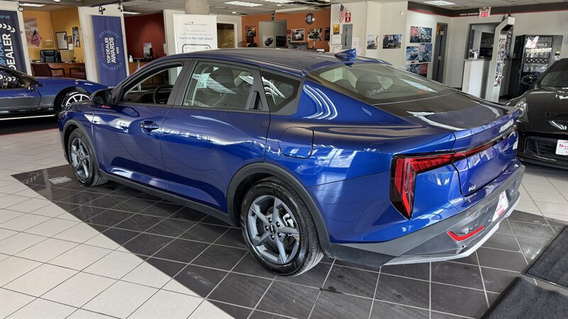 Used 2026 Kia K4 FWD image 7
