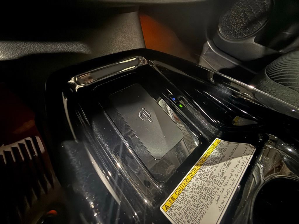 Used 2017 Toyota Prius Three w/ Advanced Technology Package image 17