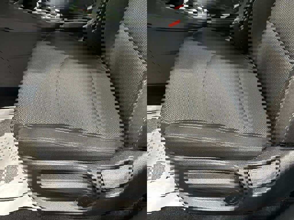 Used 2024 Kia Forte LXS image 12