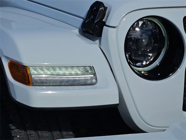 Used 2023 Jeep Gladiator Overland image 8