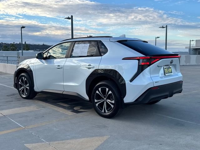 Used 2025 Toyota bZ4X XLE image 5