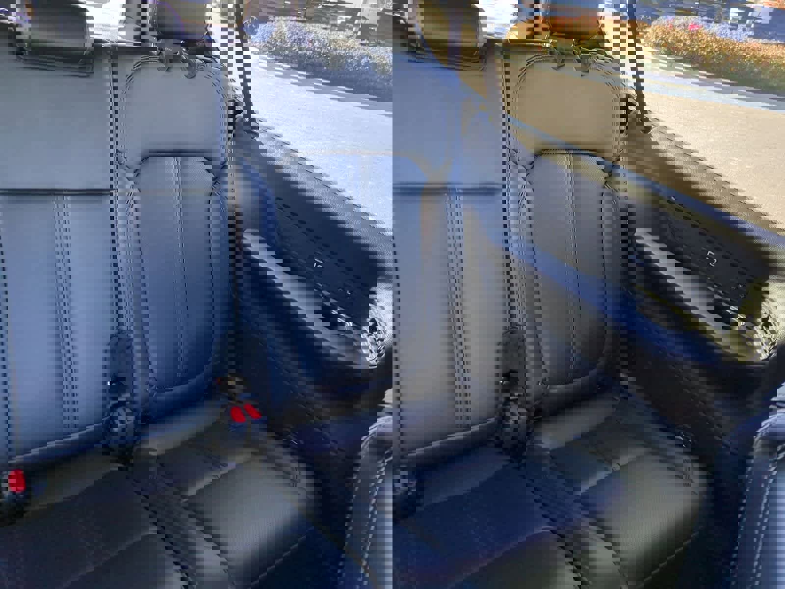 Used 2024 Jeep Wagoneer L Series II image 20