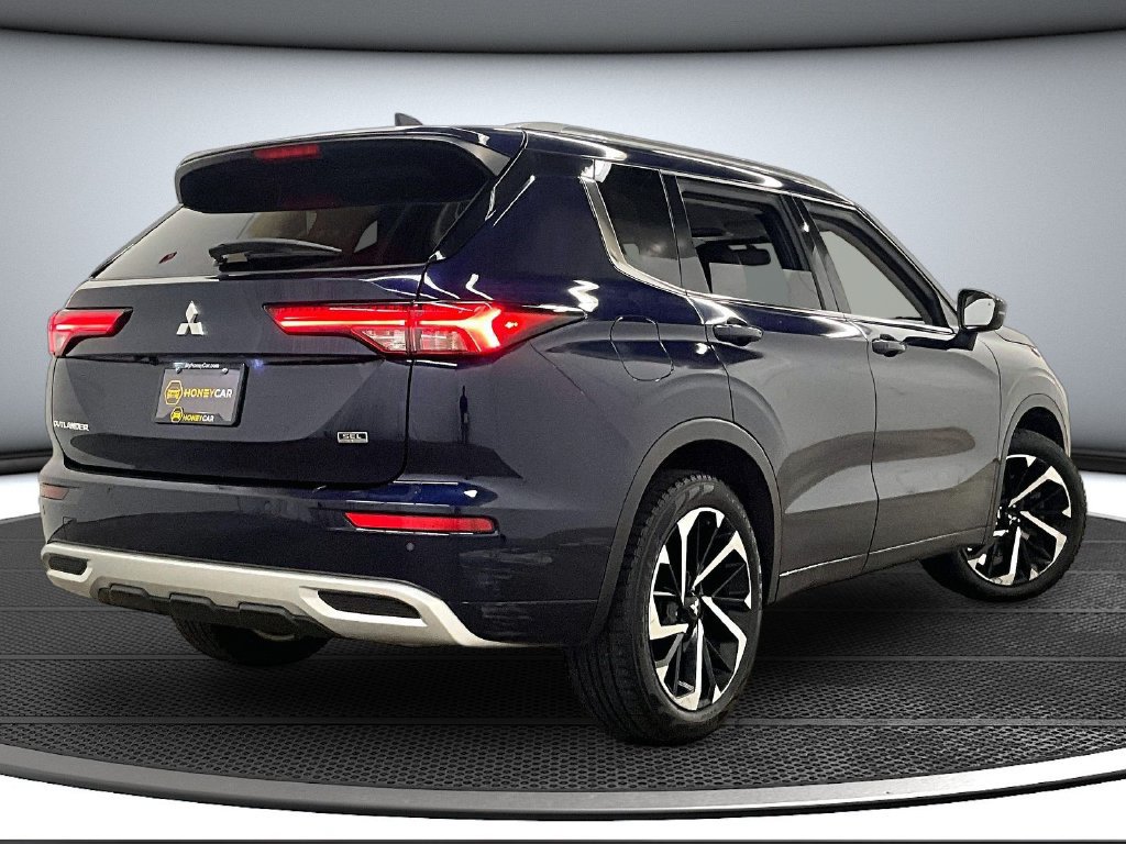 Used 2022 Mitsubishi Outlander SEL AWD/4WD image 6