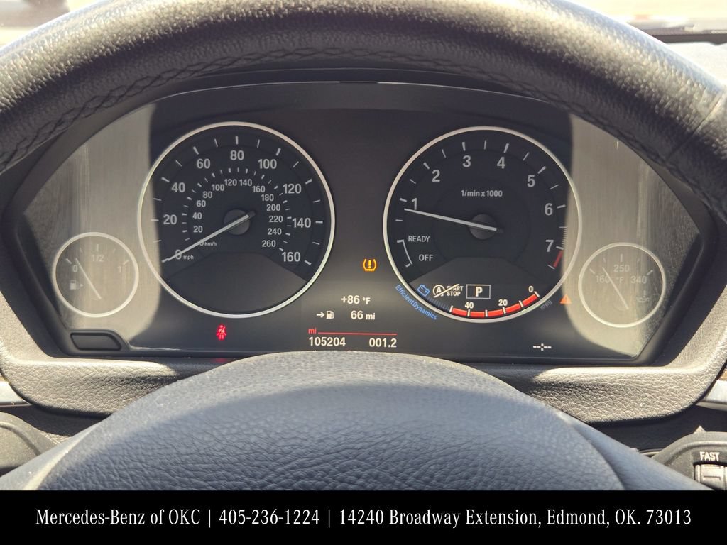 Used 2018 BMW 320i Sedan RWD image 12