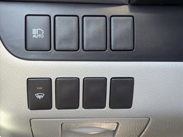 Used 2019 Toyota Highlander LE FWD image 11