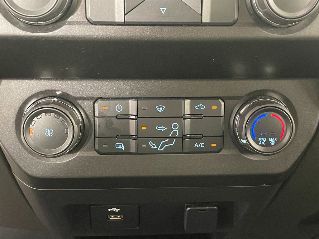 Used 2019 Ford F350 XL w/ Power Equipment Group image 20