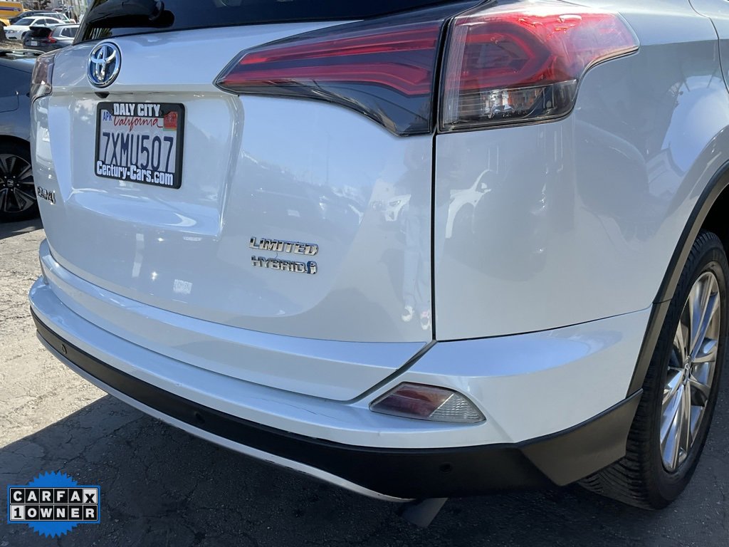 Used 2017 Toyota RAV4 Limited image 81