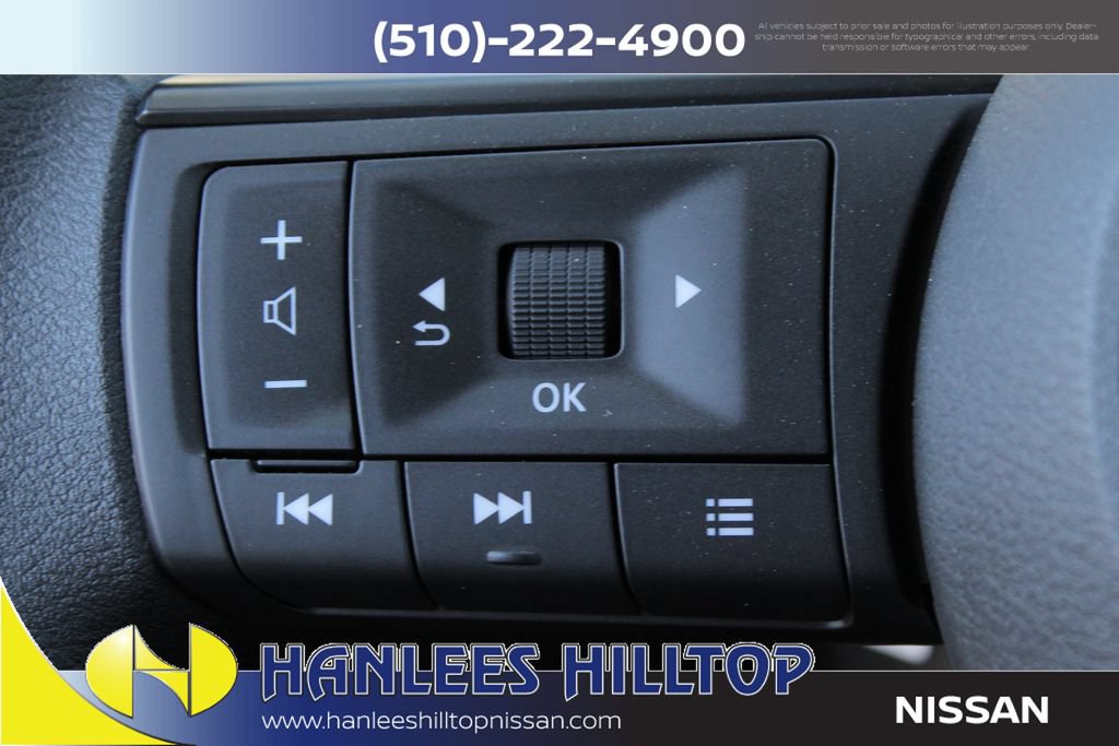 New 2025 Nissan Kicks SV w/ Illumination Package FWD image 24
