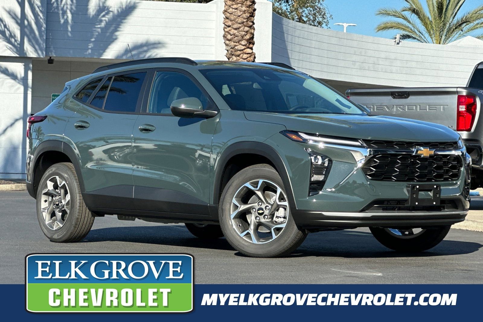 New 2026 Chevrolet Trax LT w/ Driver Confidence Package image 1