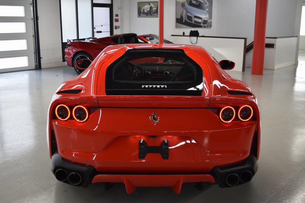 Used 2020 Ferrari 812 Superfast image 6