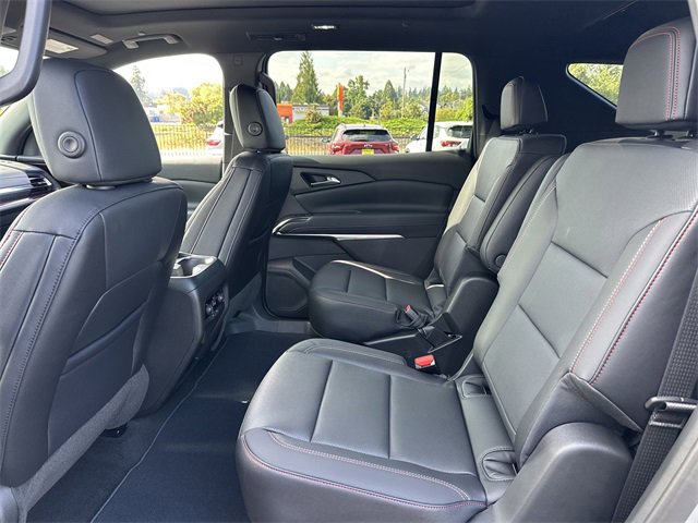 New 2026 Chevrolet Traverse Z71 w/ Driver Confidence Package image 12