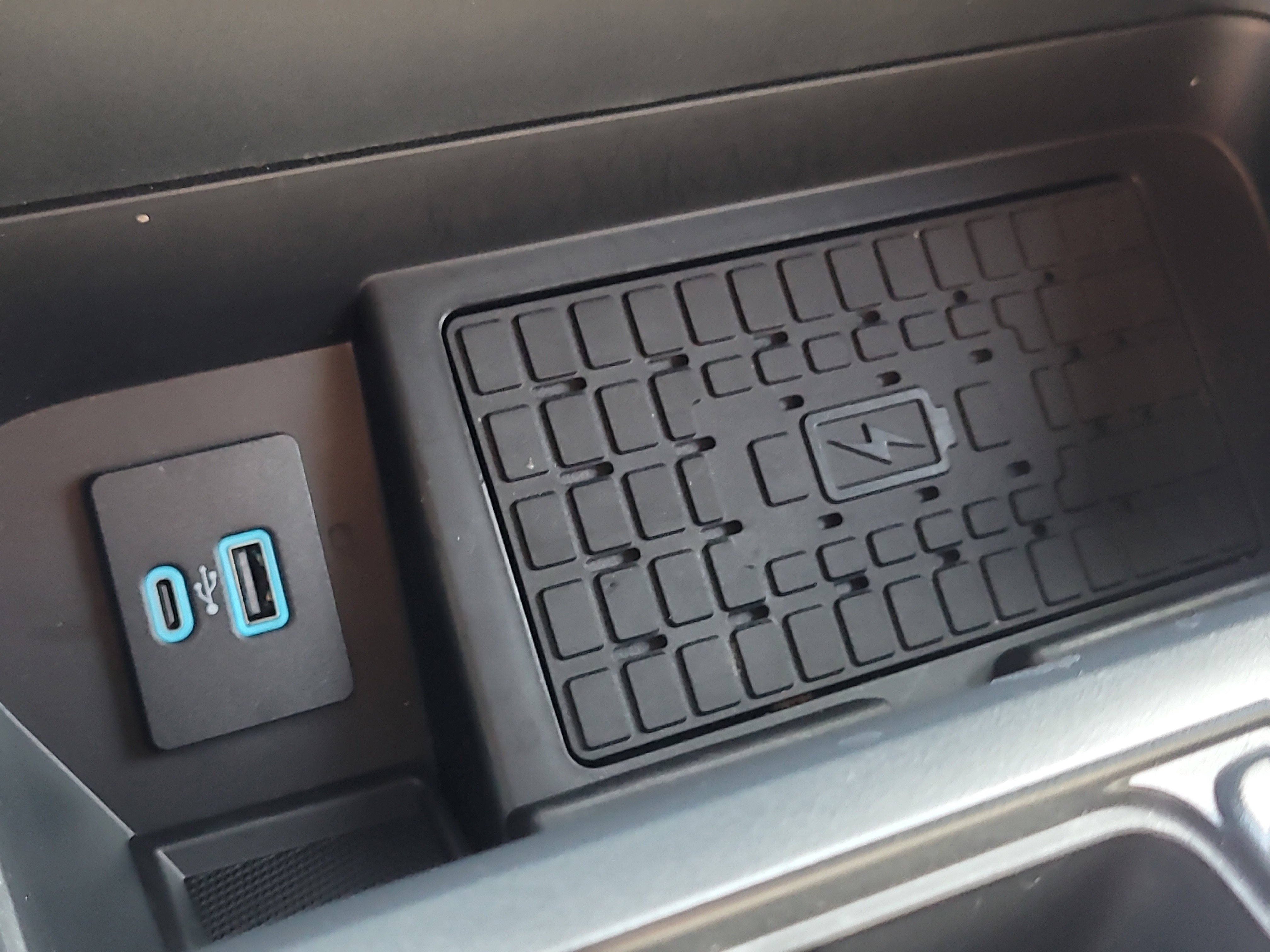 Used 2024 Ford F150 XLT w/ Equipment Group 302A MID image 29