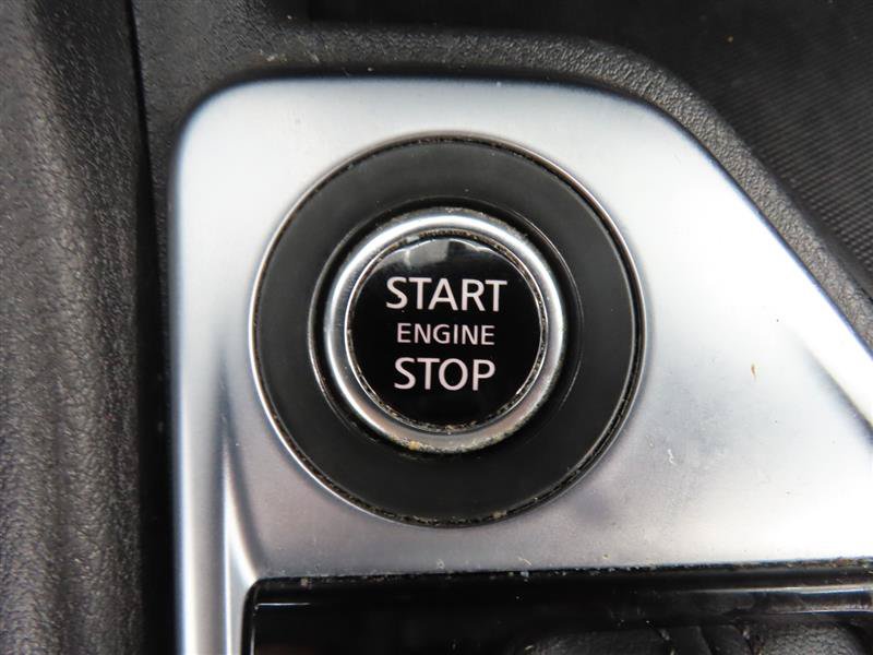 Used 2025 Nissan Sentra SV FWD image 19