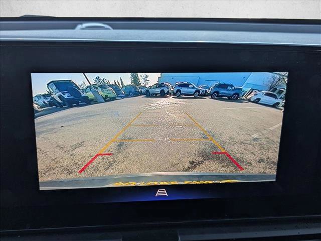 Used 2024 Chevrolet TrailBlazer LS w/ LS Convenience Package image 13