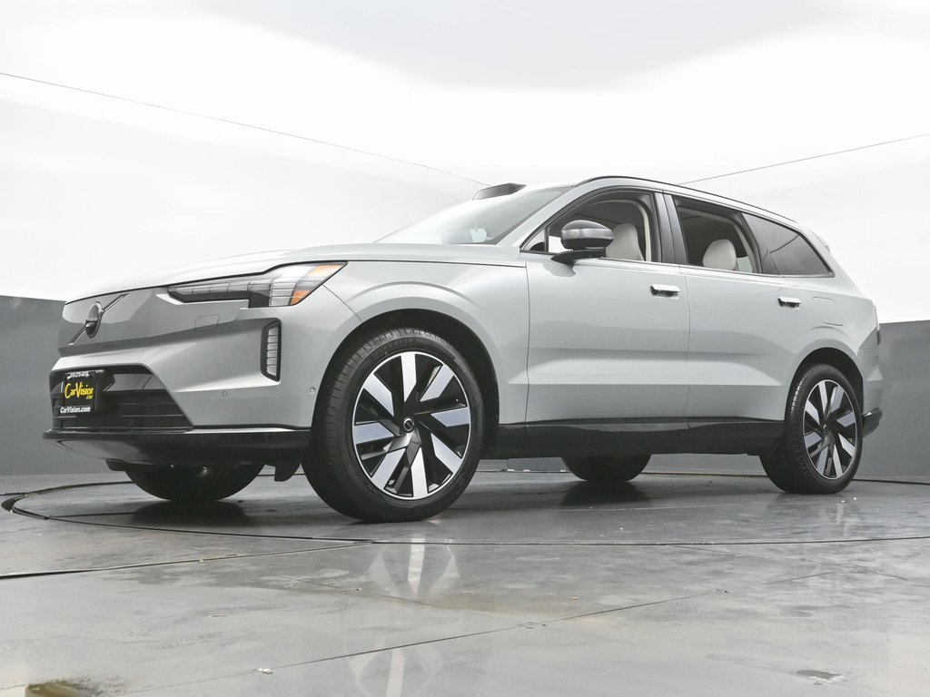 Used 2025 Volvo EX90 Ultra image 50