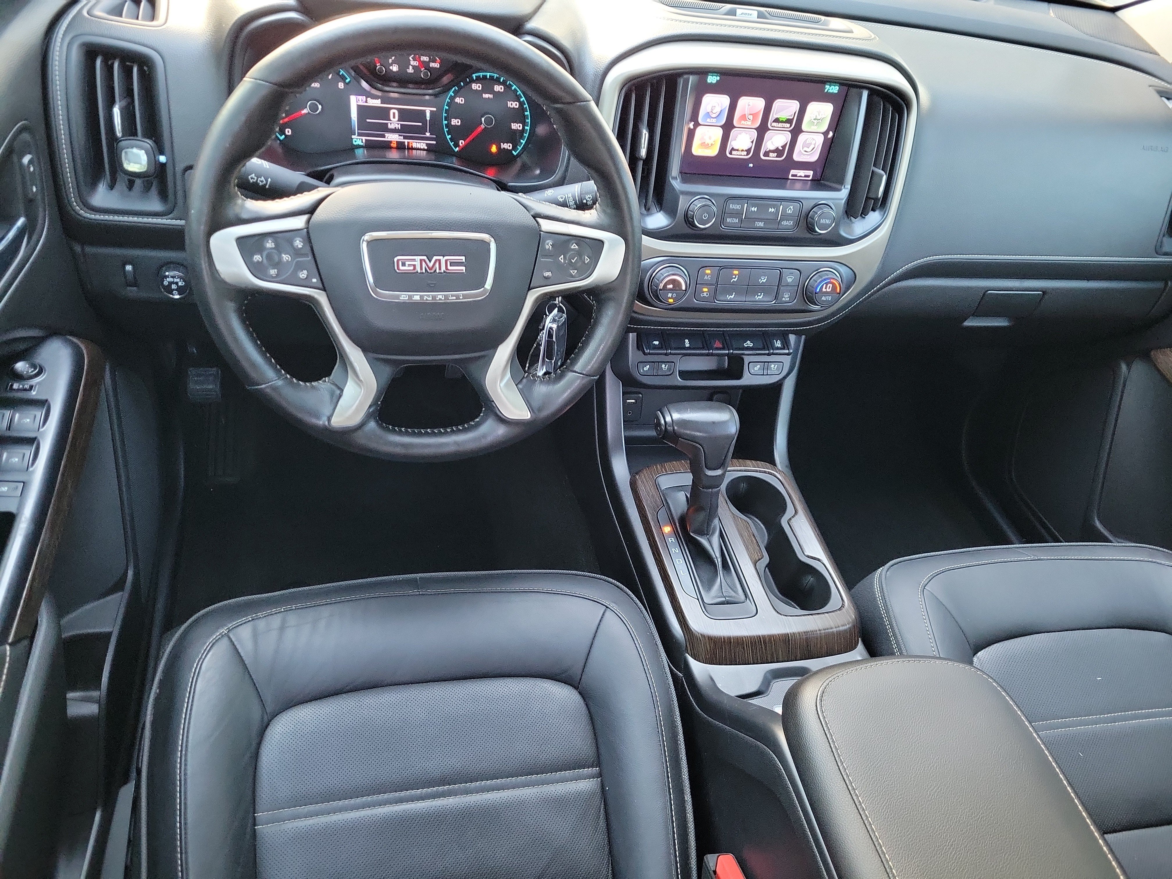 Used 2017 GMC Canyon Denali RWD image 8