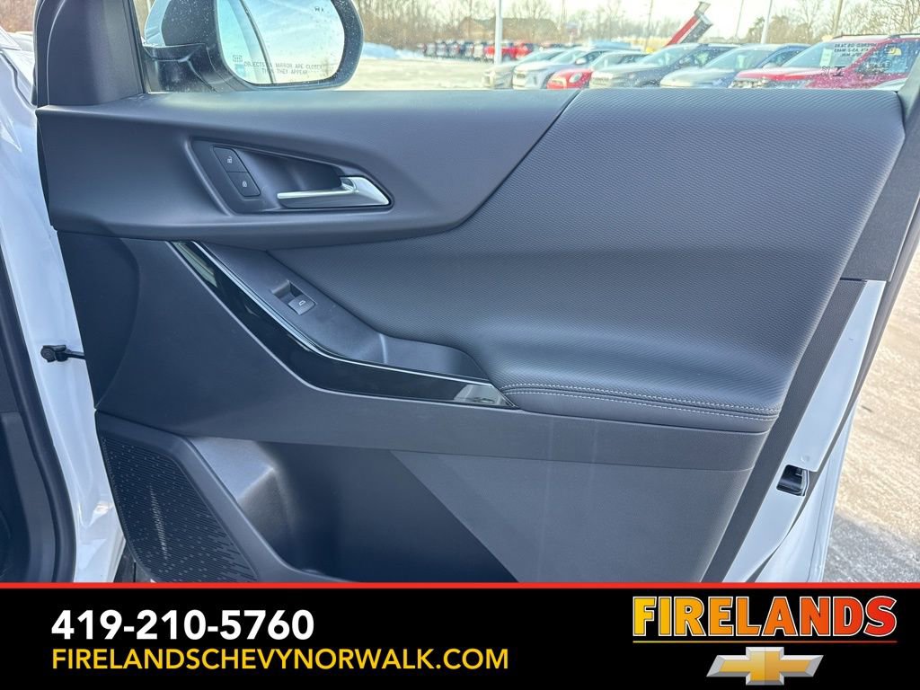 New 2026 Chevrolet Equinox LT w/ Convenience Package II image 26