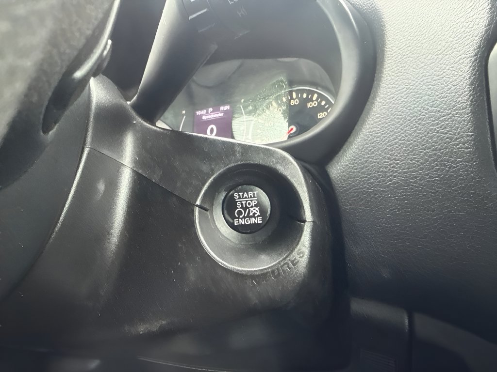 Used 2021 Jeep Renegade Sport FWD image 12
