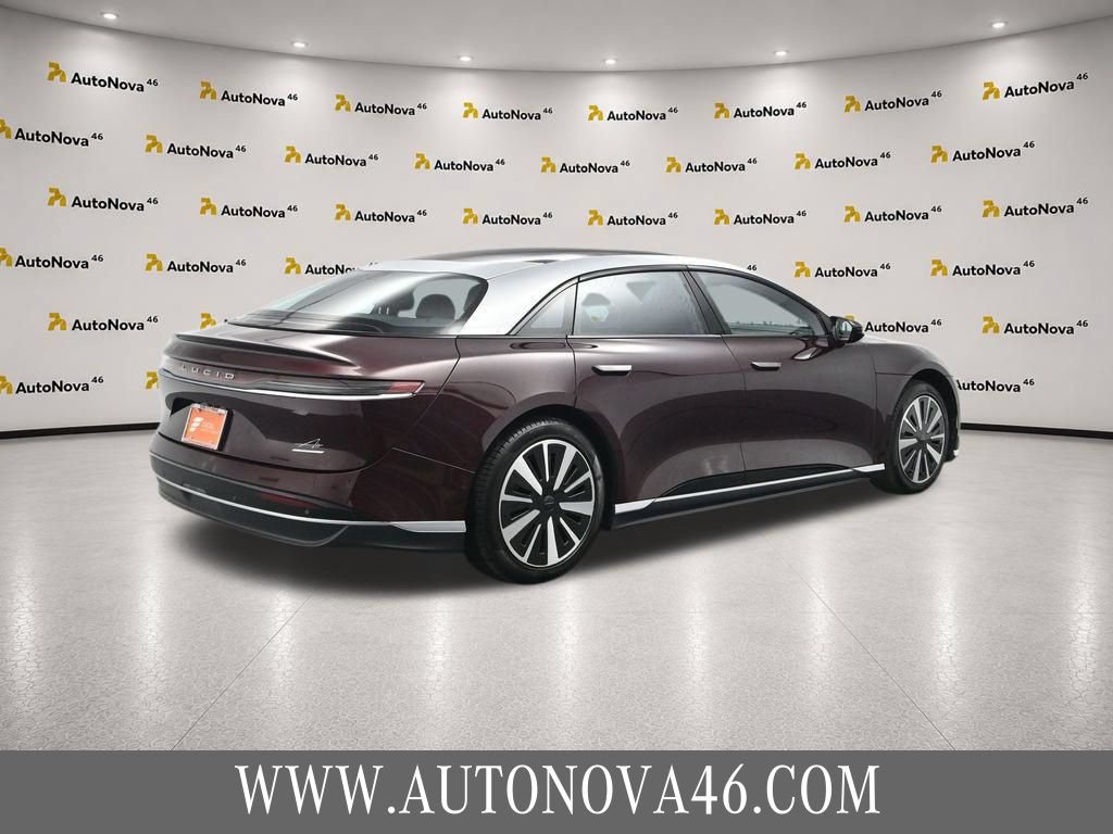Used 2024 Lucid Air Touring AWD/4WD image 9