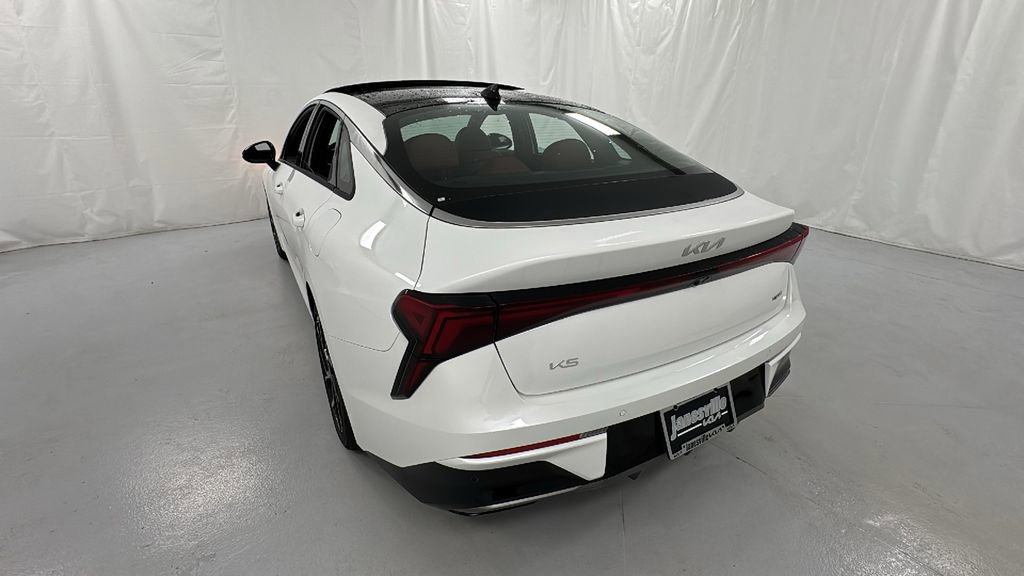 New 2026 Kia K5 GT-Line image 5