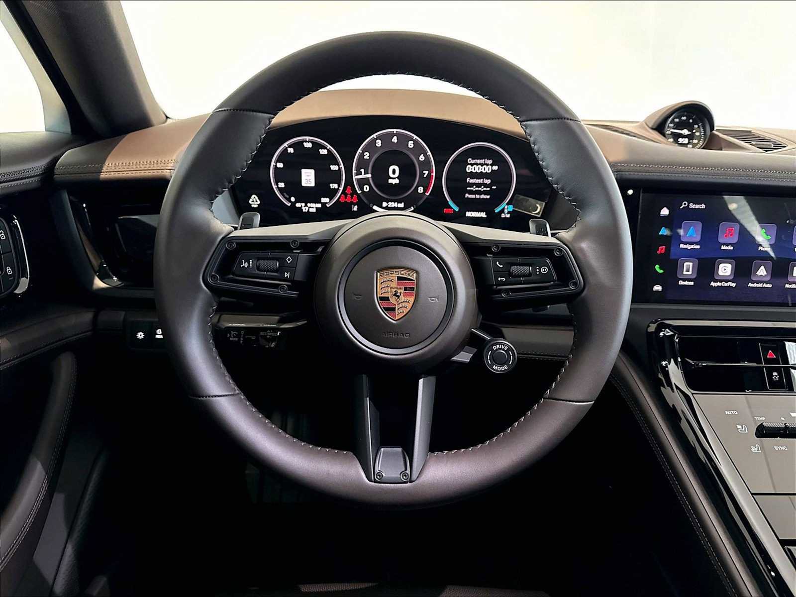 New 2026 Porsche Panamera 4 AWD/4WD image 15
