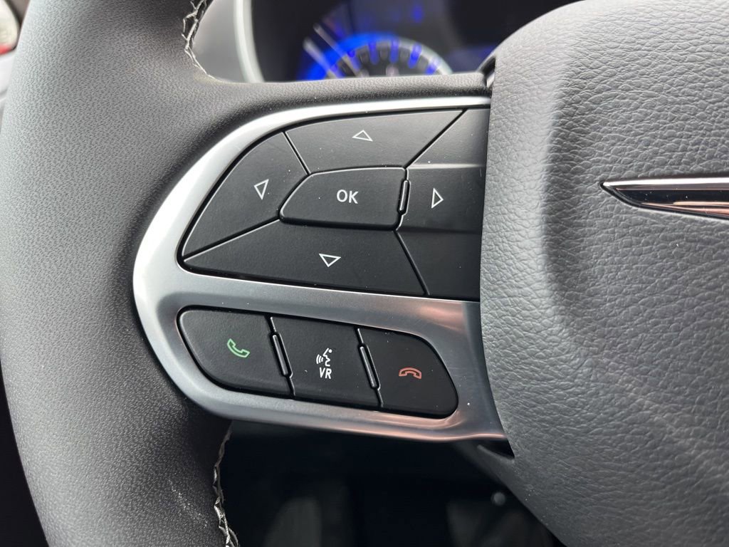 New 2026 Chrysler Pacifica Select image 26