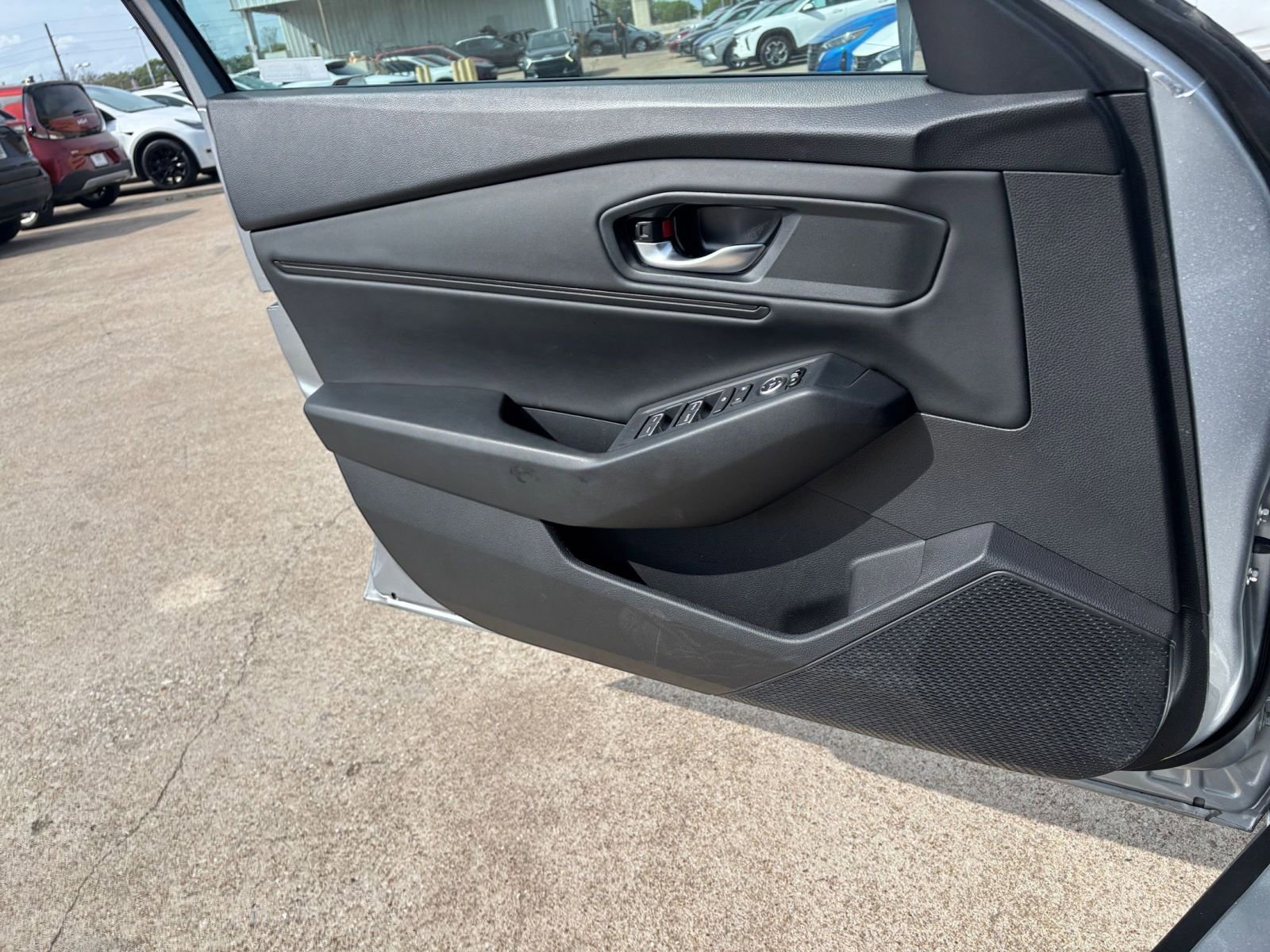 Used 2024 Honda Accord EX image 18