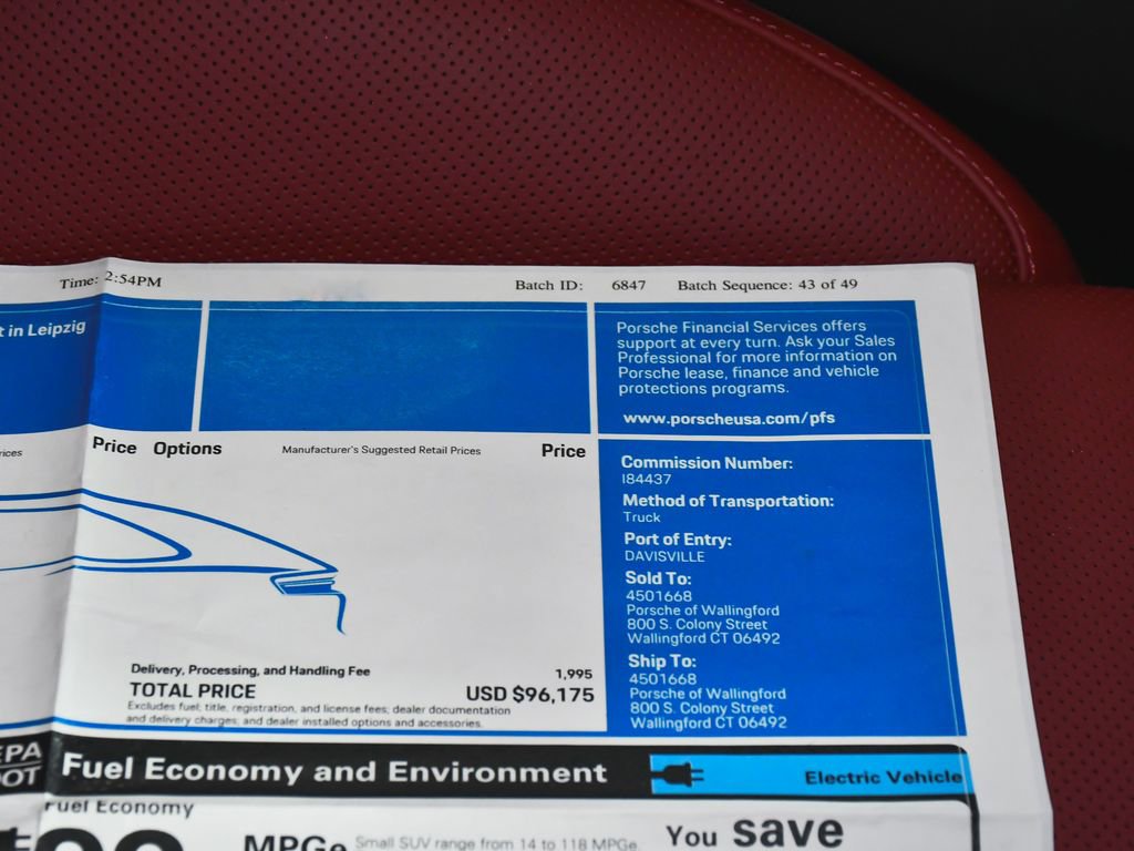 Used 2025 Porsche Macan 4 Electric AWD/4WD image 62