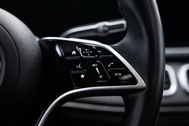 Used 2025 Mercedes-Benz GLE 350 4MATIC image 22