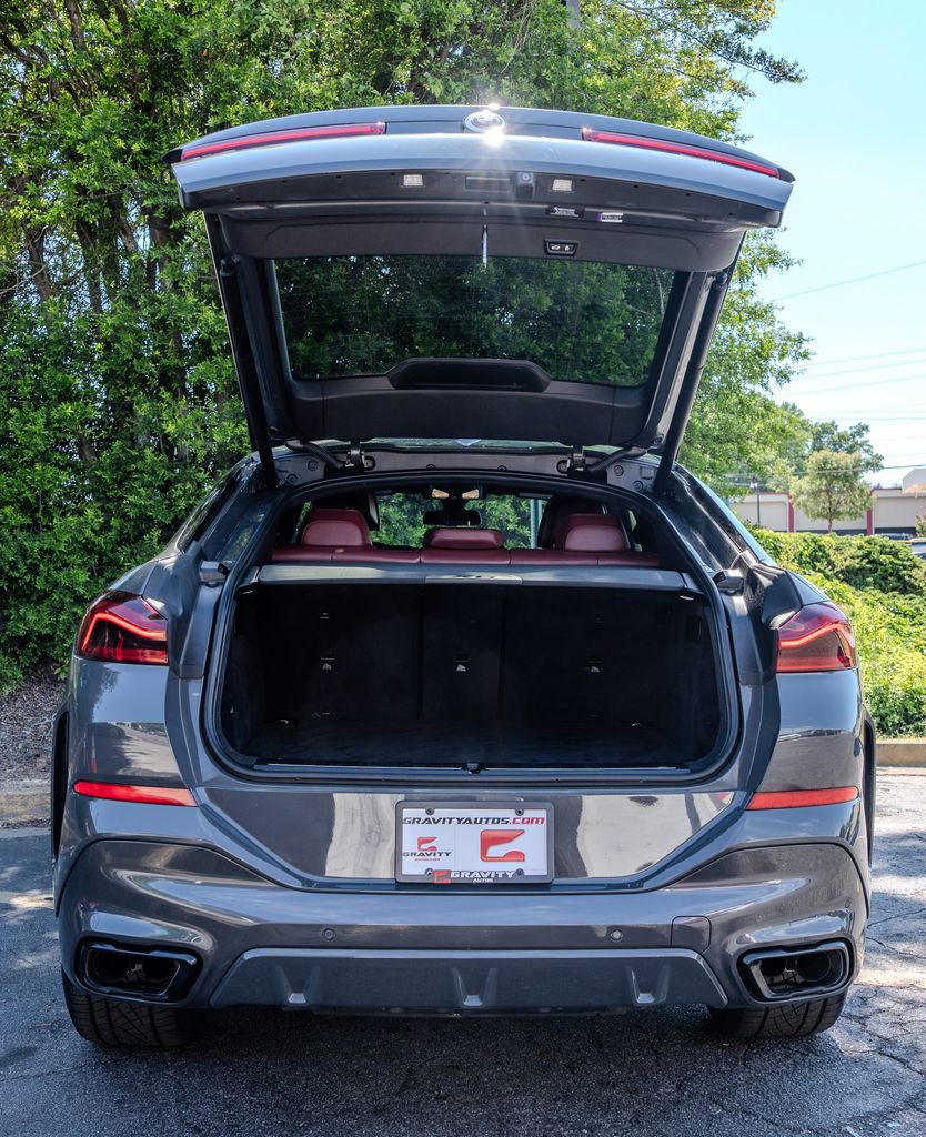 Used 2022 BMW X6 M50i w/ Executive Package AWD/4WD image 27