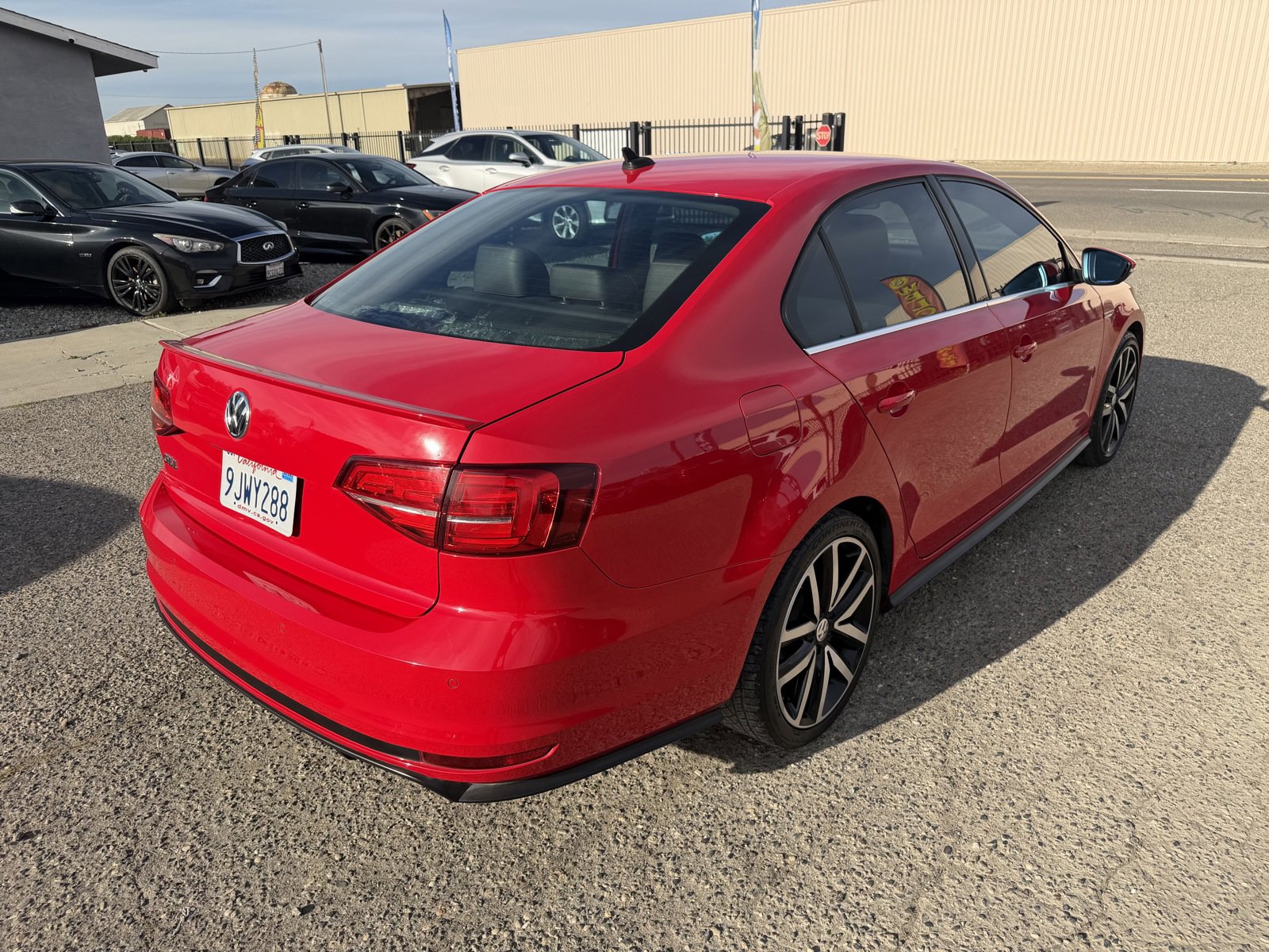 Used 2018 Volkswagen Jetta GLI FWD image 5