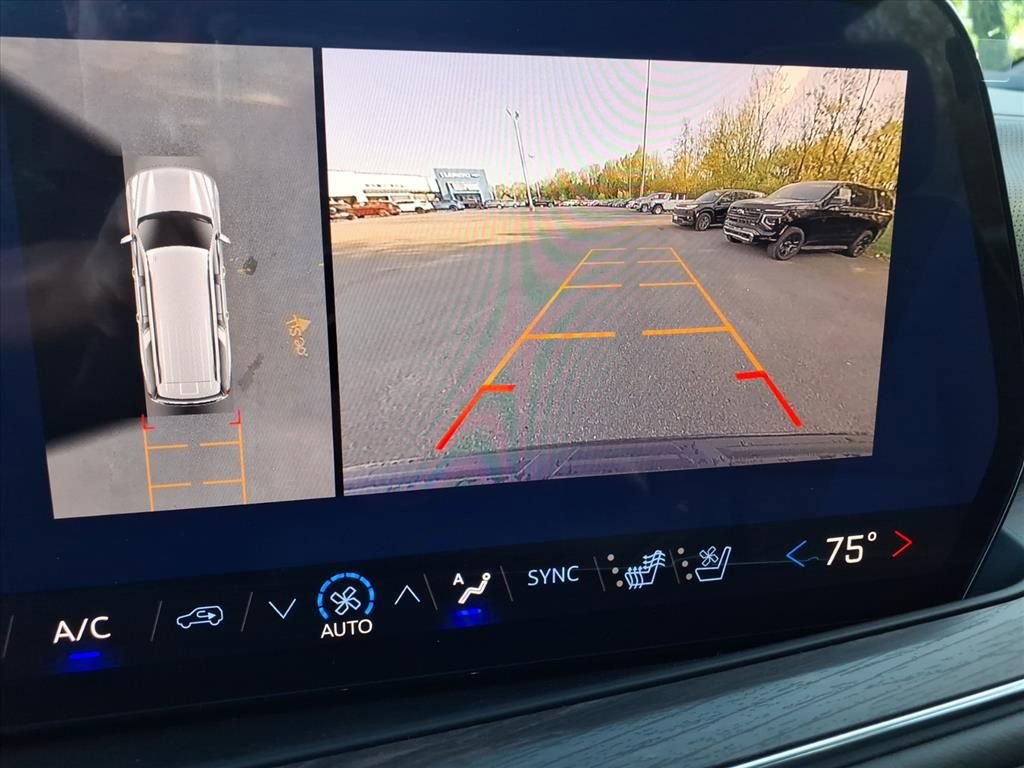 New 2026 Chevrolet Suburban Premier w/ Sun And Tow Package AWD/4WD image 26