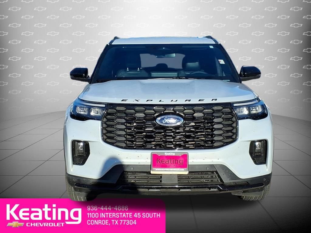 Used 2026 Ford Explorer ST-Line w/ Premium Package RWD image 4