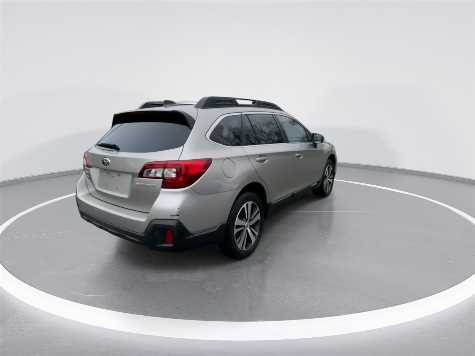 Used 2019 Subaru Outback 2.5i Limited image 8