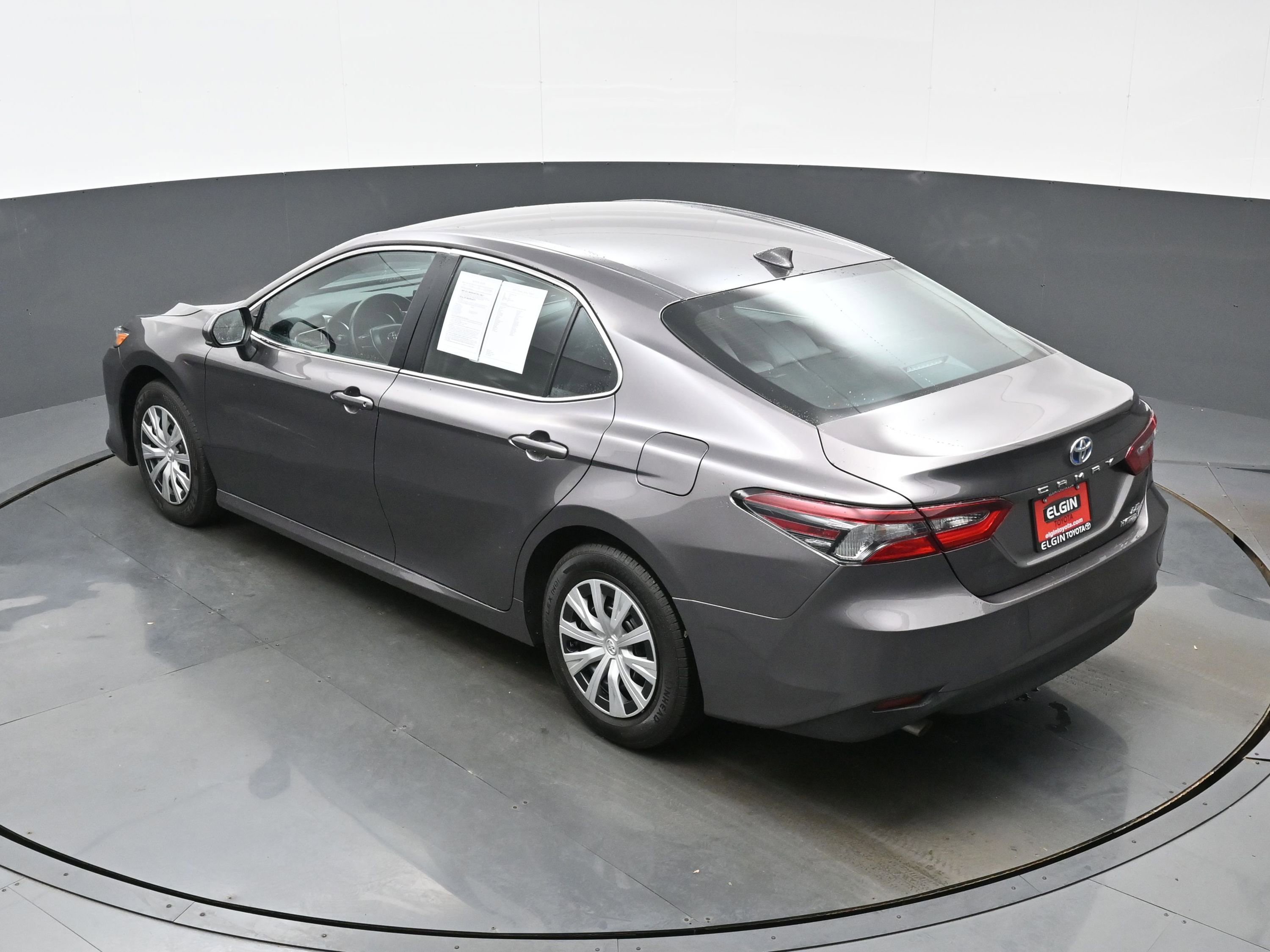 Used 2024 Toyota Camry LE FWD image 38
