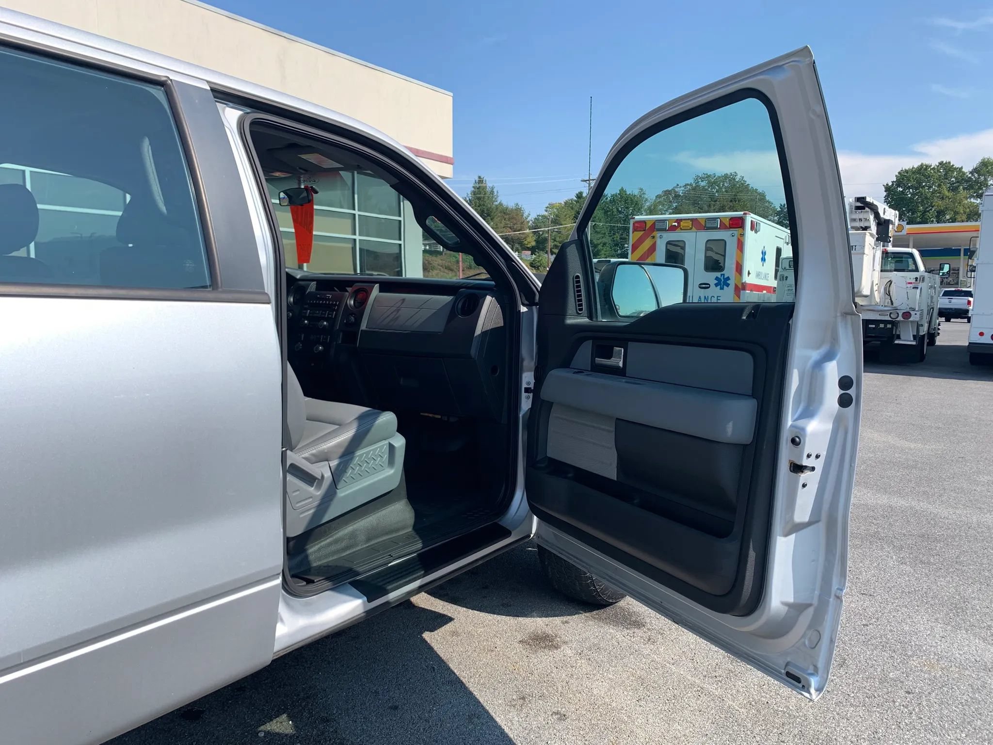 Used 2013 Ford F150 XL w/ XL Plus Pkg AWD/4WD image 18