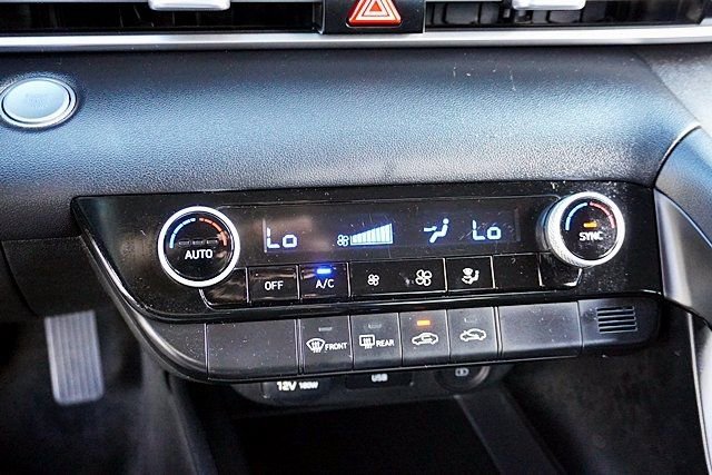 Used 2021 Hyundai Elantra SEL image 26