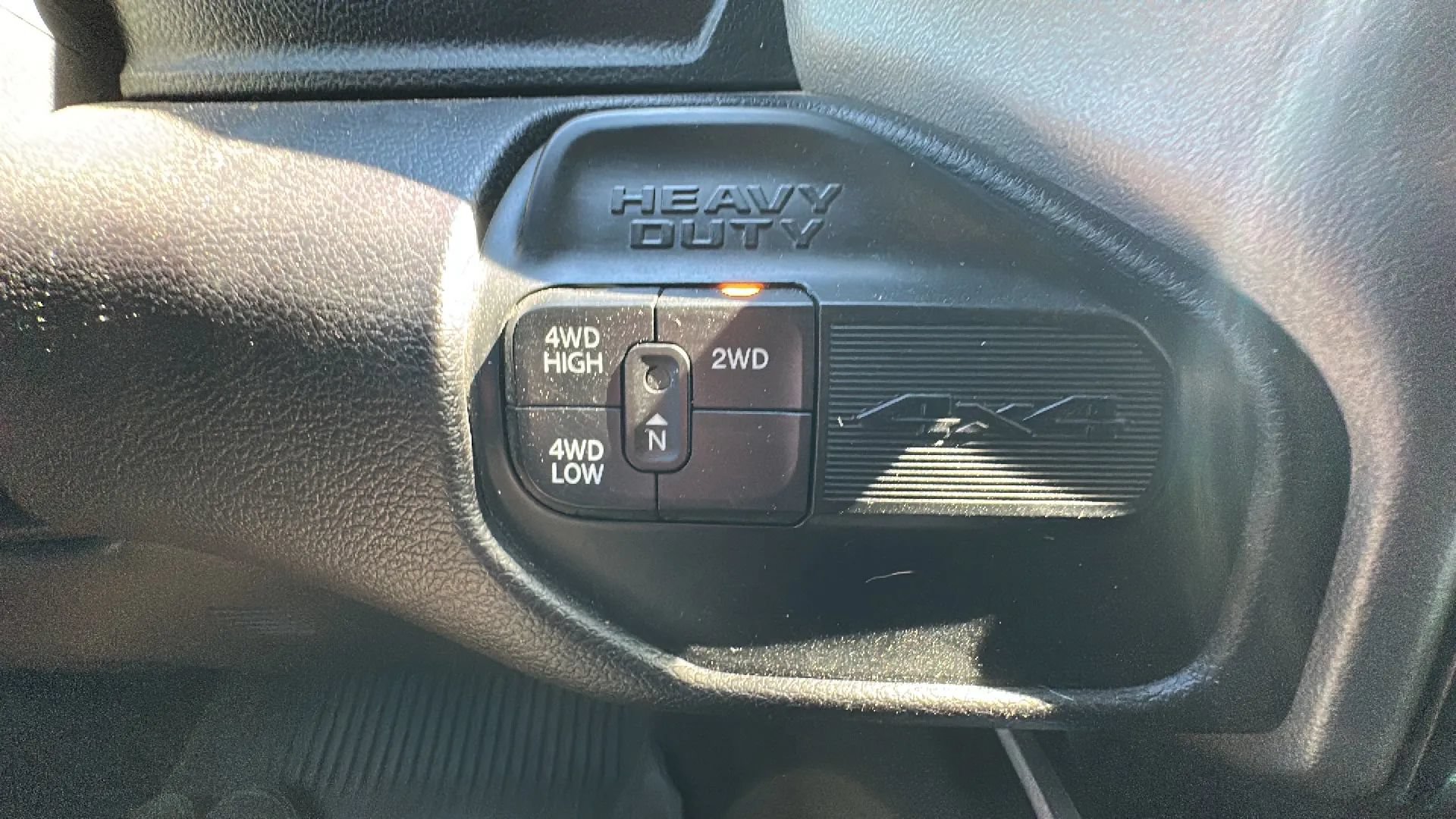 Used 2024 RAM 2500 Big Horn w/ Level 2 Equipment Group AWD/4WD image 15