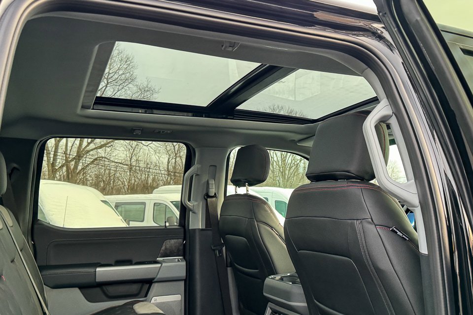 New 2026 Ford F250 XLT w/ XLT Premium Package image 23