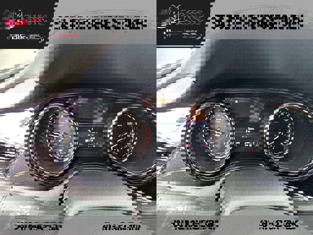 Used 2023 Buick Encore GX Preferred w/ Cold Weather Comfort Package image 4