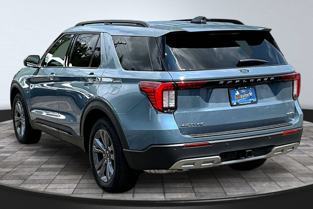 New 2026 Ford Explorer Active w/ Active Comfort Package AWD/4WD image 3