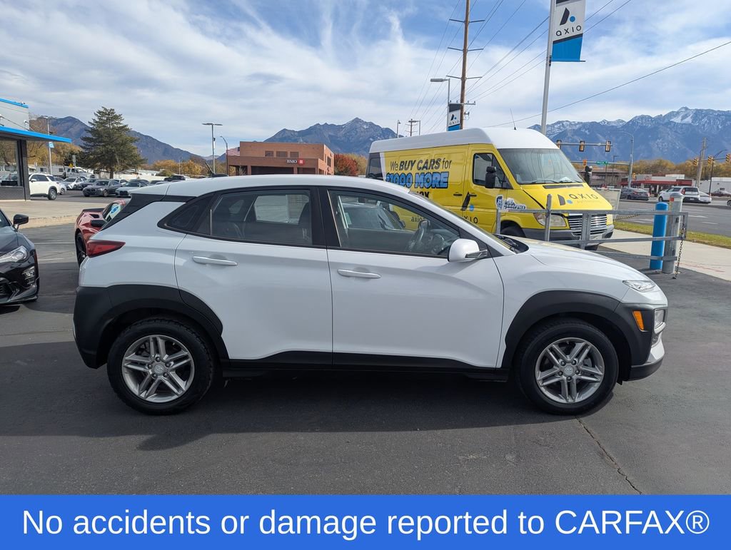 Used 2020 Hyundai Kona SE FWD image 2