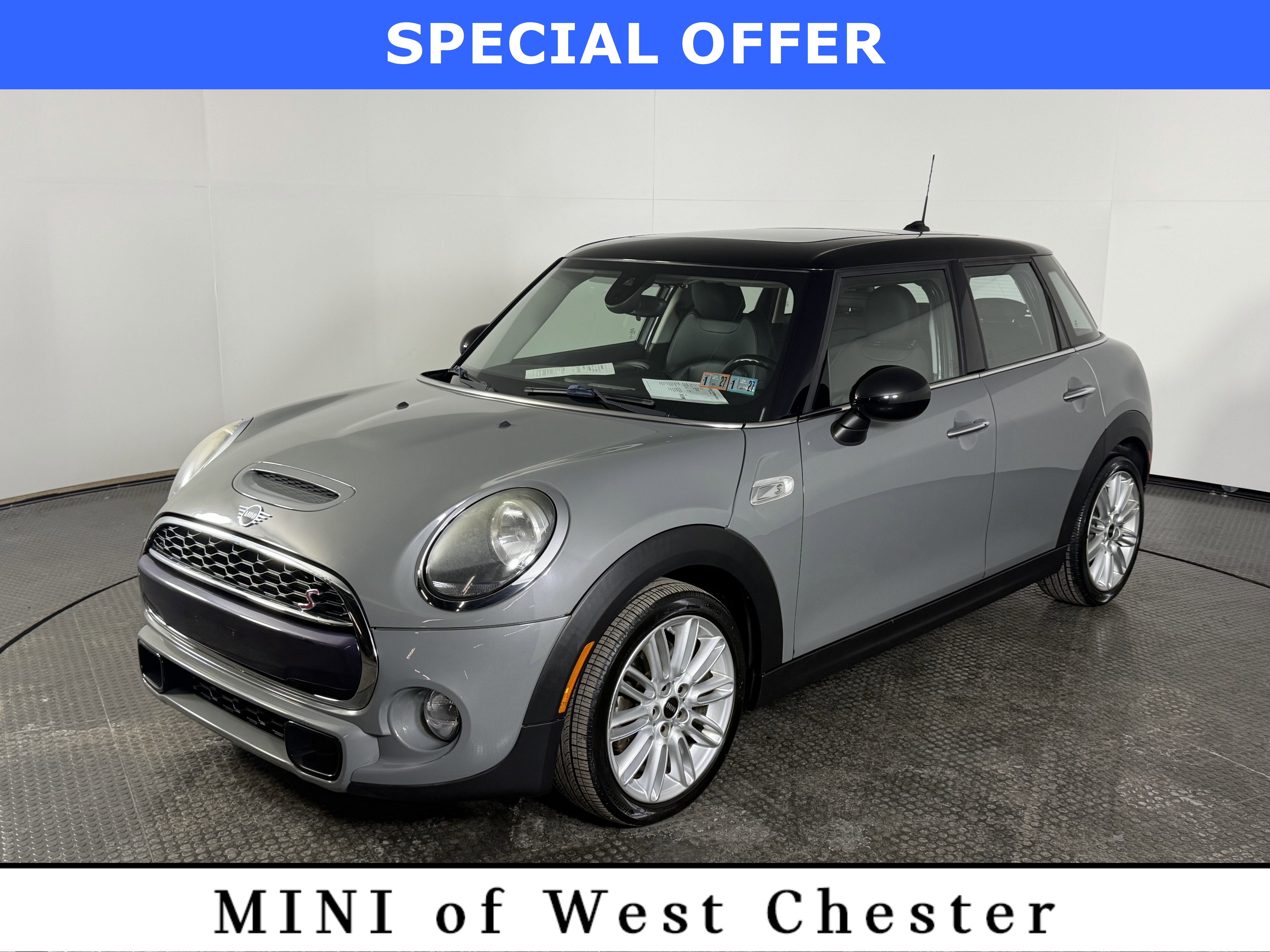 Used 2019 MINI Cooper S image 1