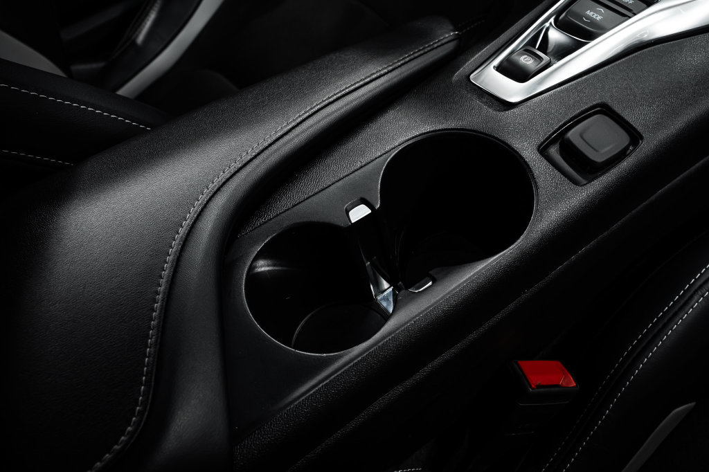 Used 2020 Chevrolet Camaro SS RWD image 32