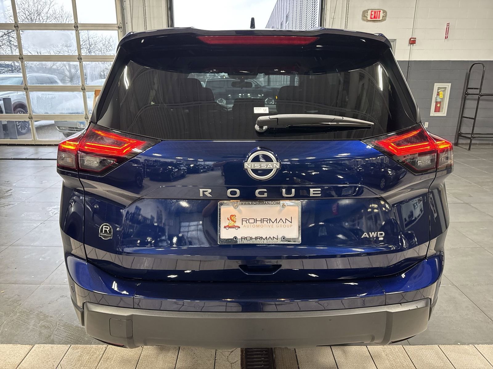 Certified 2026 Nissan Rogue SV image 38